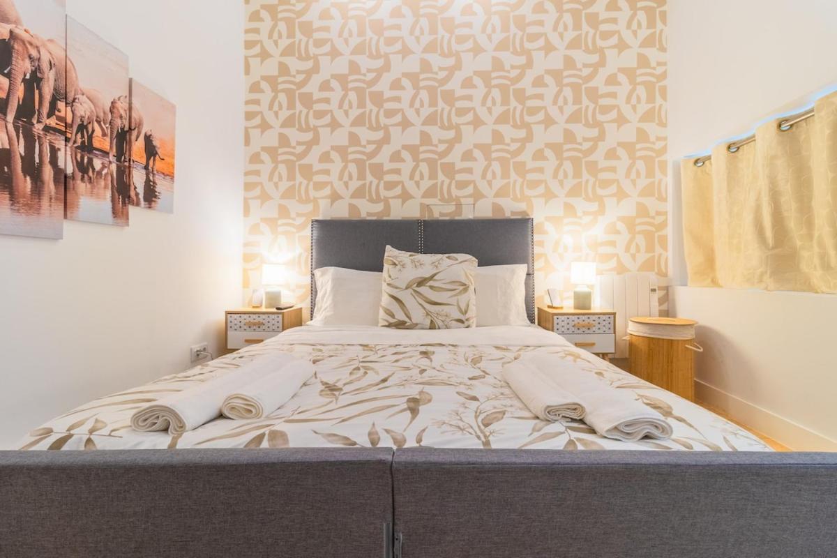 Serenity Deluxe Apartment Lisbon